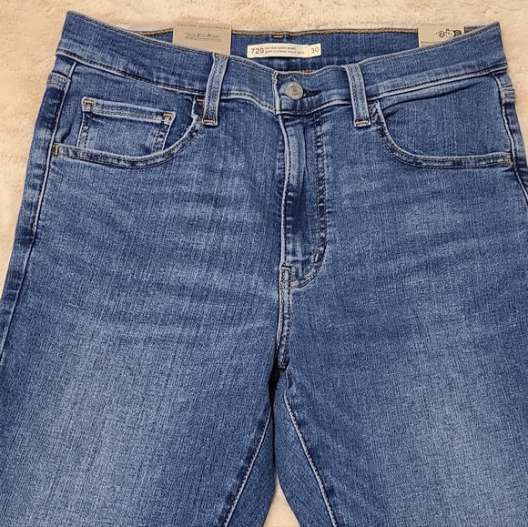 ⛔️SOLD⛔️ Levi's Super Skinny 720 High-rise Jeans - Picture 2 of 5